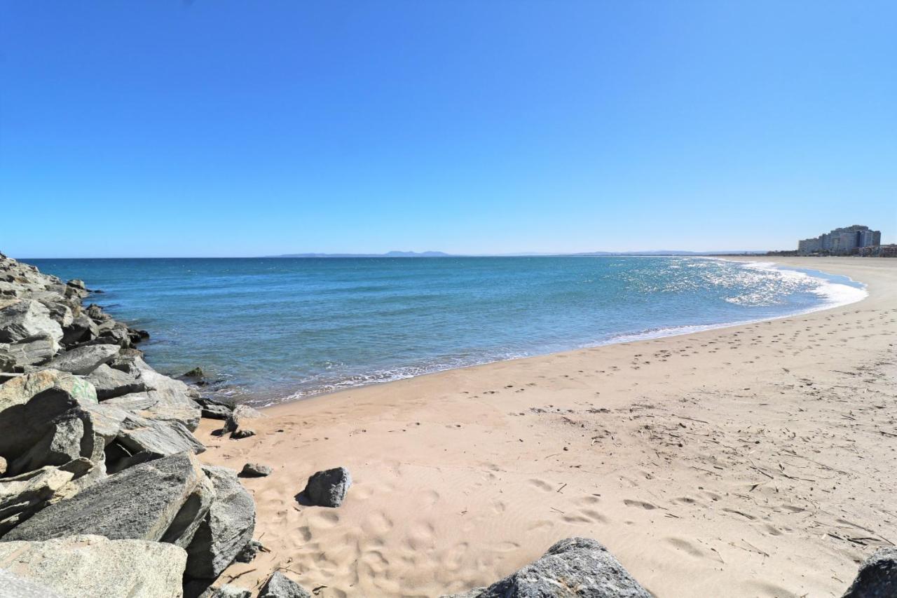 Delta Muga, Piso Muy Cerca De La Playa Leilighet Empuriabrava Eksteriør bilde