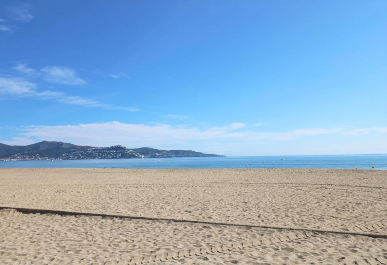 Delta Muga, Piso Muy Cerca De La Playa Leilighet Empuriabrava Eksteriør bilde